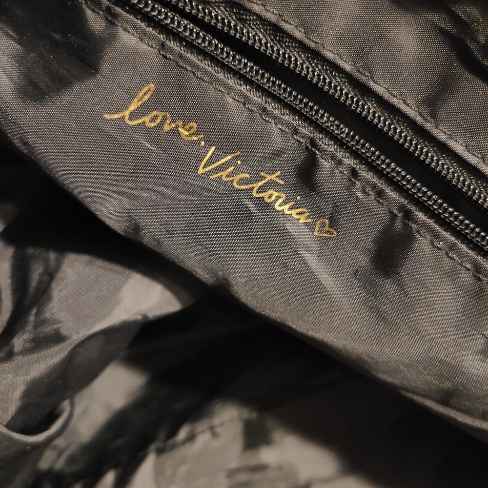 Victoria Secret Weekend Bag - Picture 3 of 4